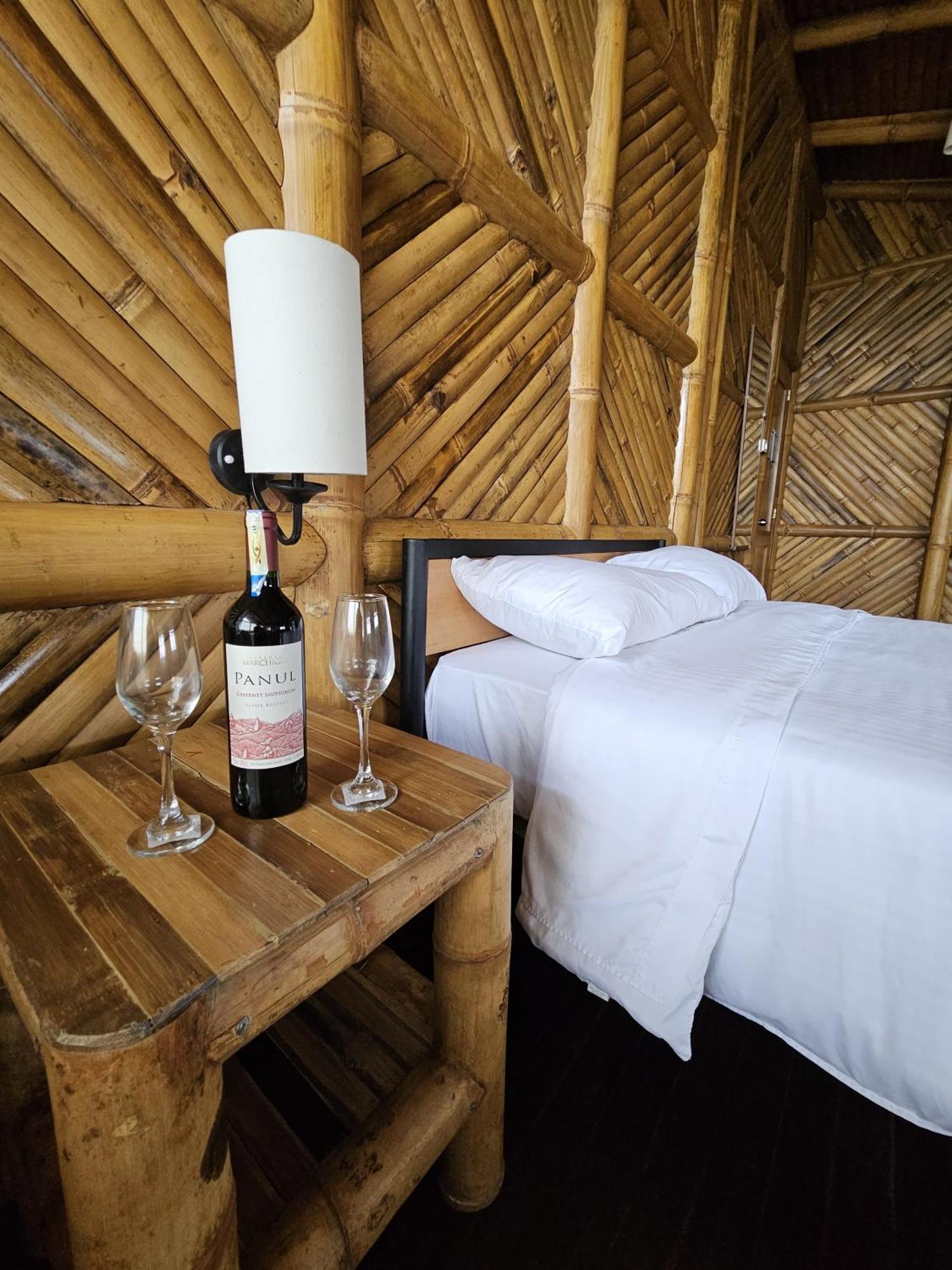 Golden Tree Mindo Eco-Lodge Экстерьер фото